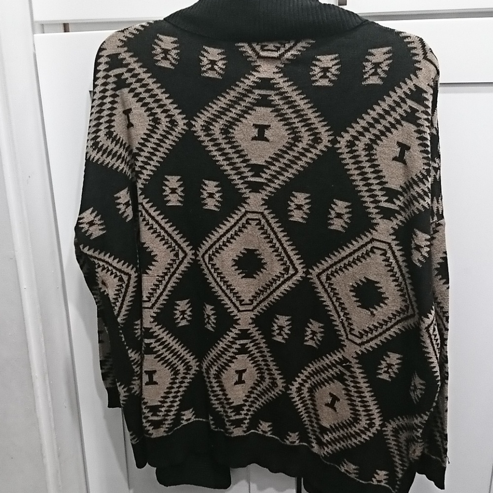 Cardigan - Picture 3 of 4